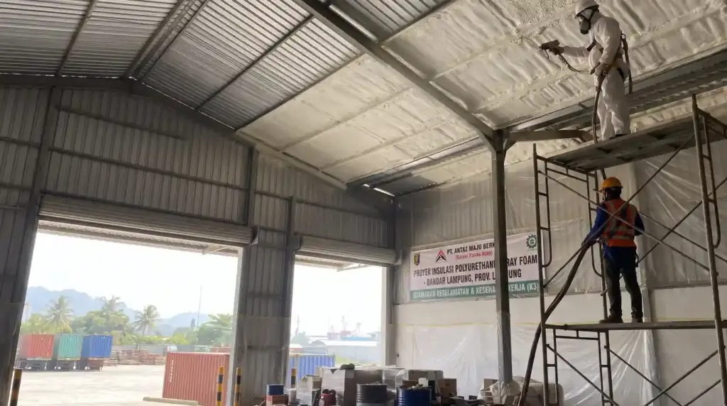 #1 Jasa Polyurethane Spray Foam Lampung Terbaik & Terbukti Sejuk